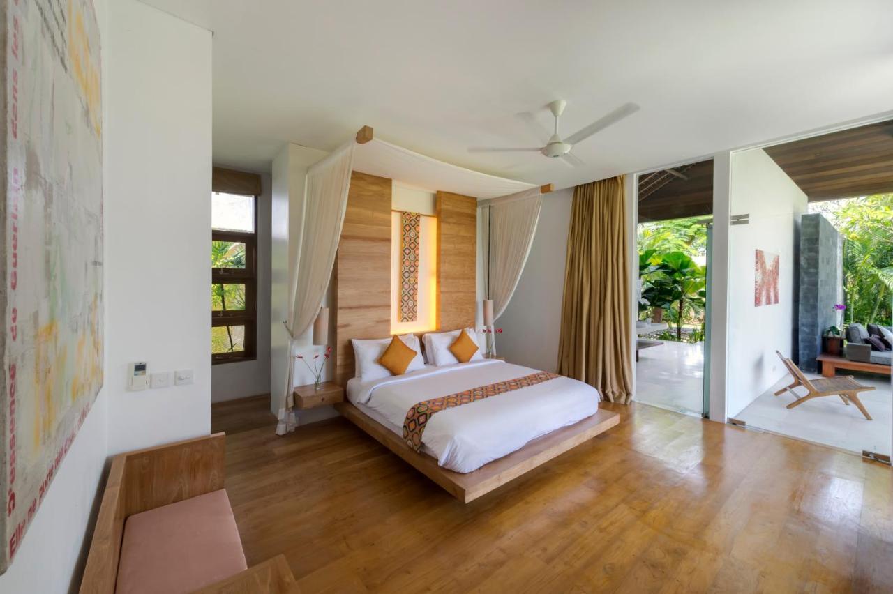 Villa Kavya - 8-Minute Walk From Berawa Beach Canggu  Exterior photo